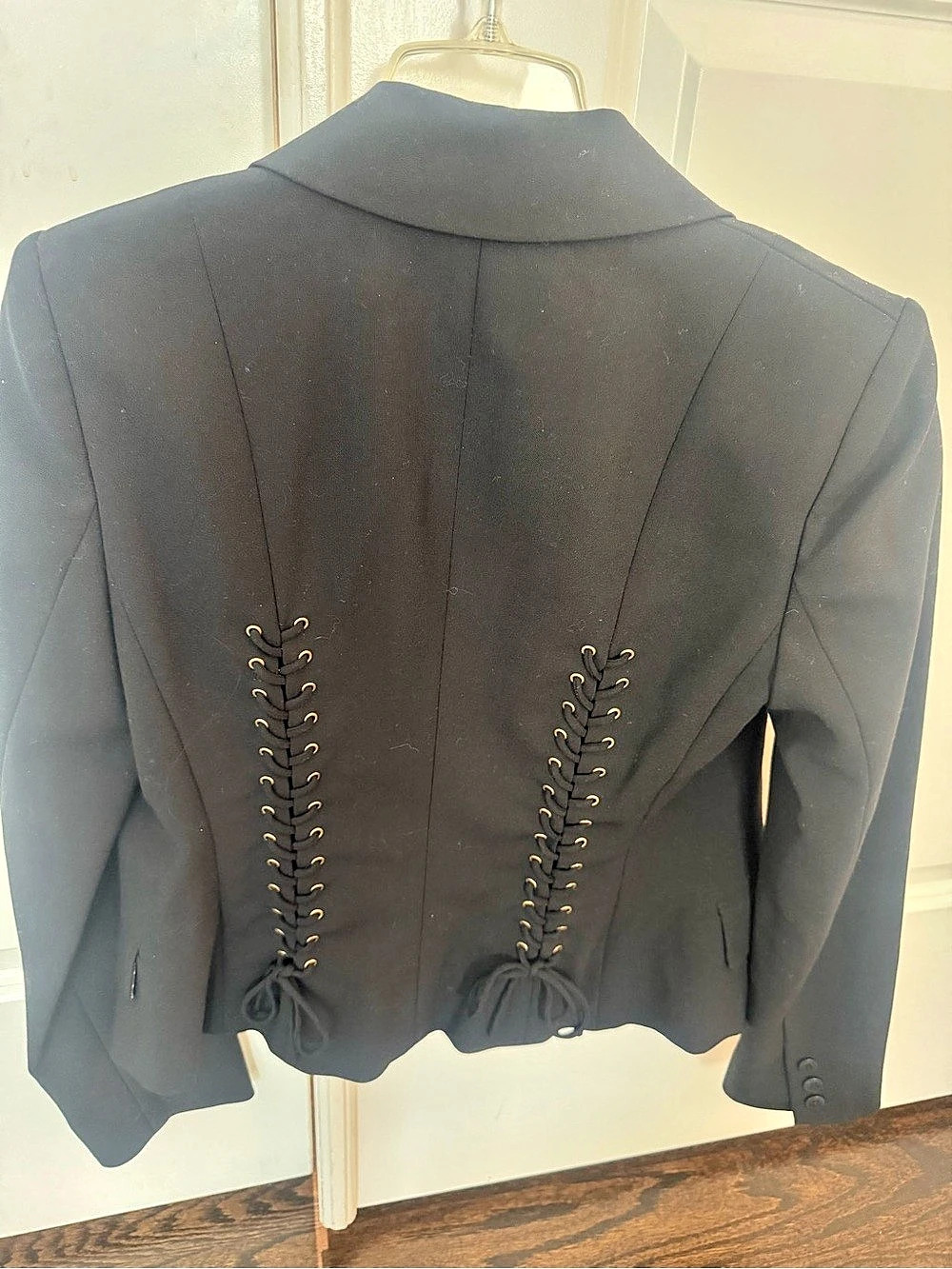 Laundry by Shelli Segal Black Corset Lace-Up Back Blazer Size 2 NWT - Picture 4 of 7